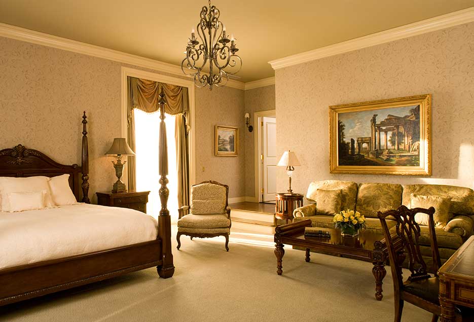 Guest suite at  Oheka Castle.